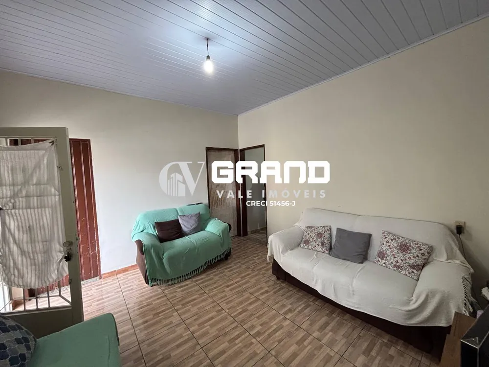 Casa, 3 quartos, 136 m² - Foto 2
