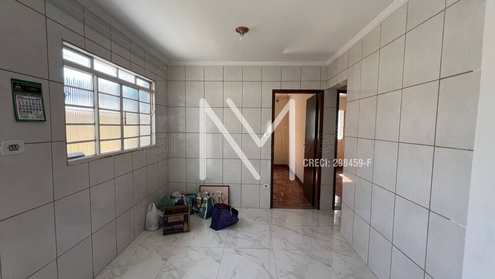 Casa à venda com 3 quartos, 150m² - Foto 11