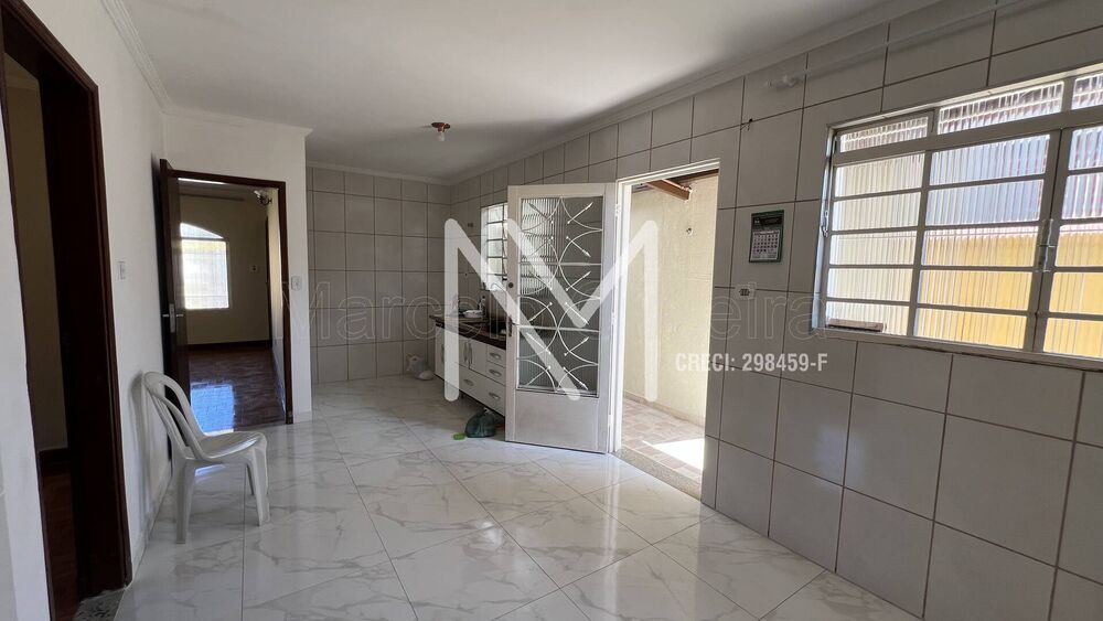 Casa à venda com 3 quartos, 150m² - Foto 12