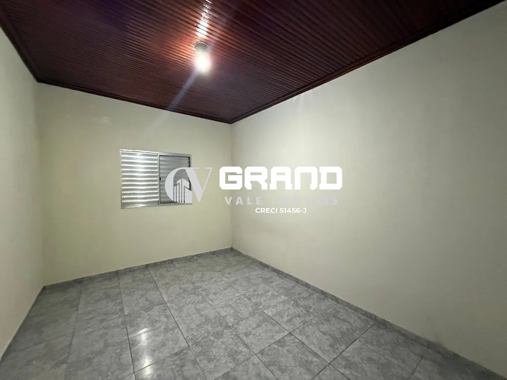 Casa, 3 quartos, 200 m² - Foto 2