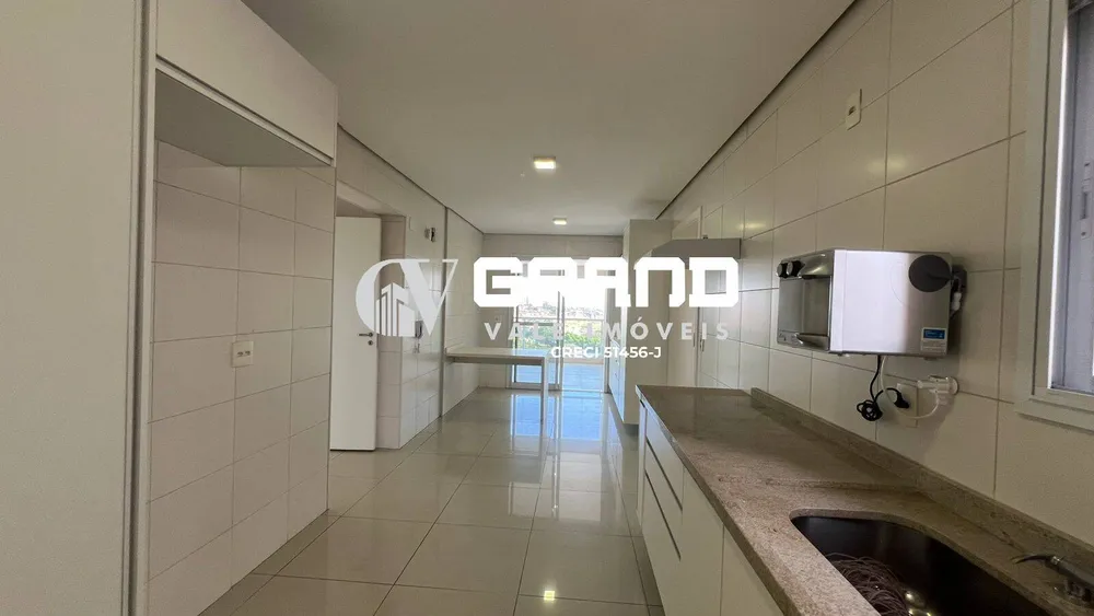 Apartamento, 4 quartos, 245 m² - Foto 5