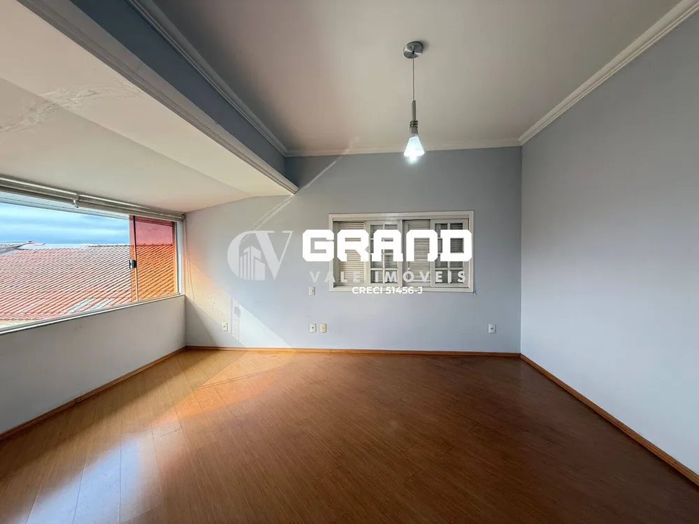 Casa, 3 quartos, 220 m² - Foto 7