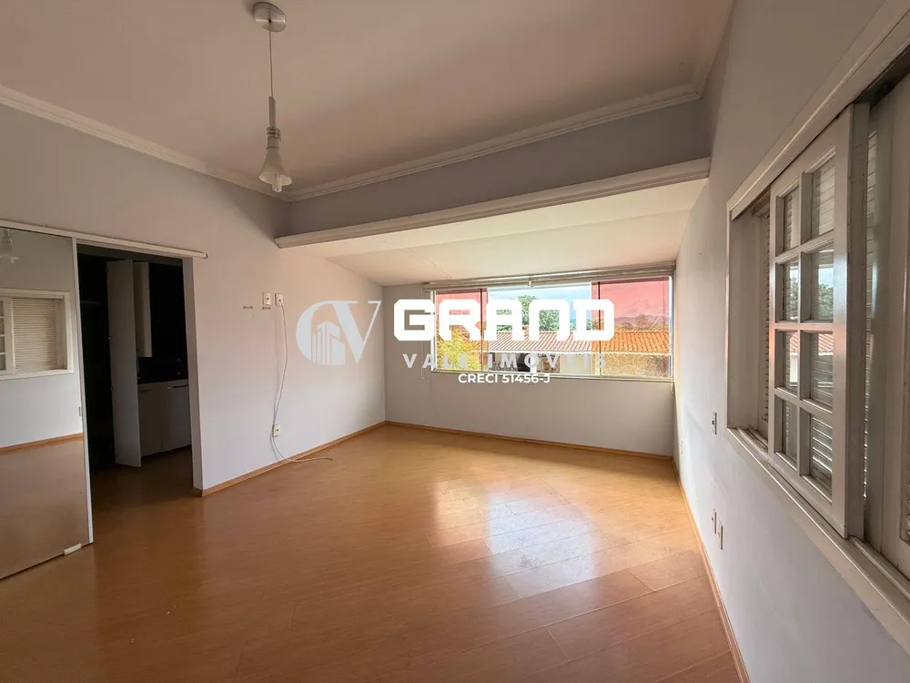 Casa, 3 quartos, 220 m² - Foto 13