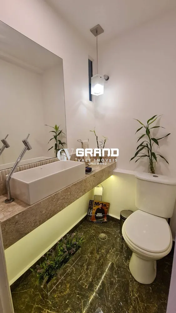 Apartamento, 3 quartos, 122 m² - Foto 1