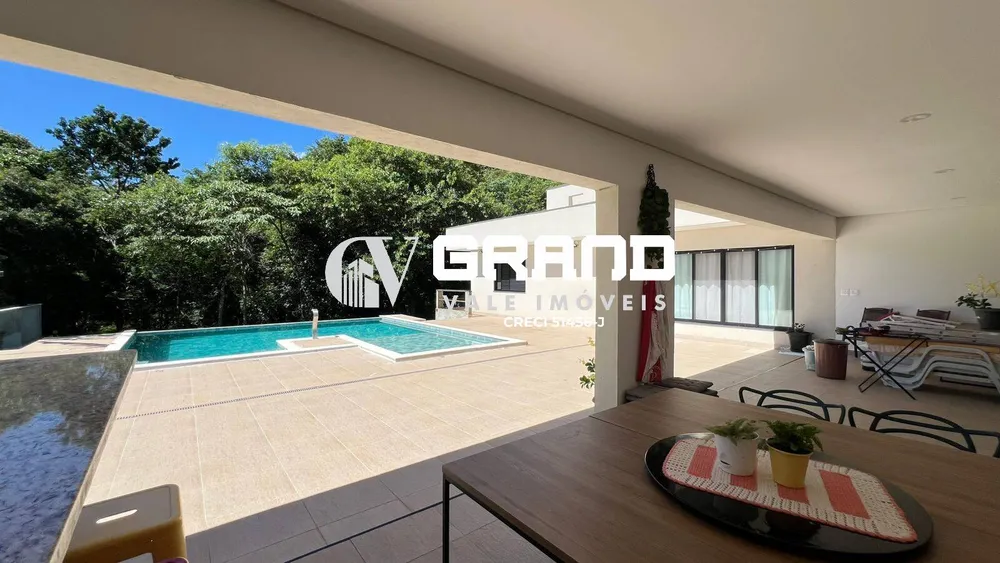 Casa, 5 quartos, 290 m² - Foto 2