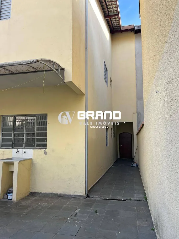 Casa, 3 quartos, 206 m² - Foto 11