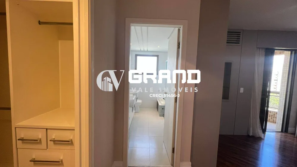 Apartamento, 4 quartos, 205 m² - Foto 13