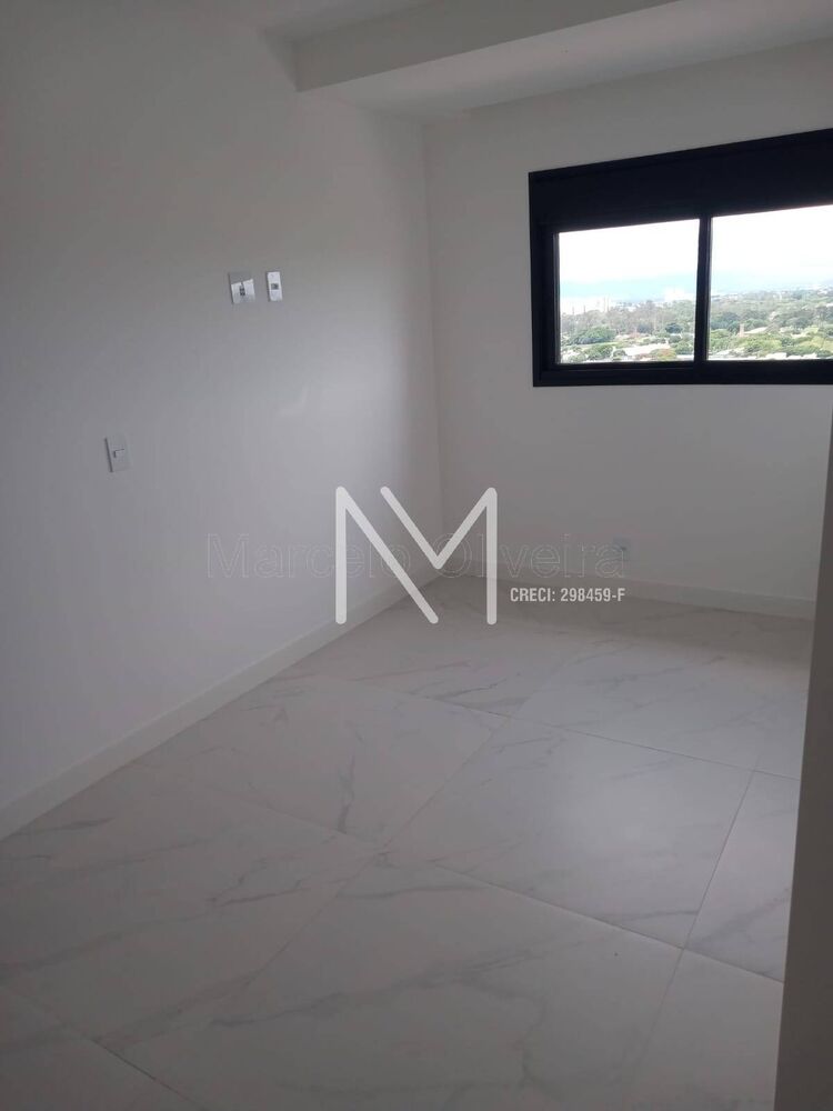 Apartamento à venda com 2 quartos, 68m² - Foto 1