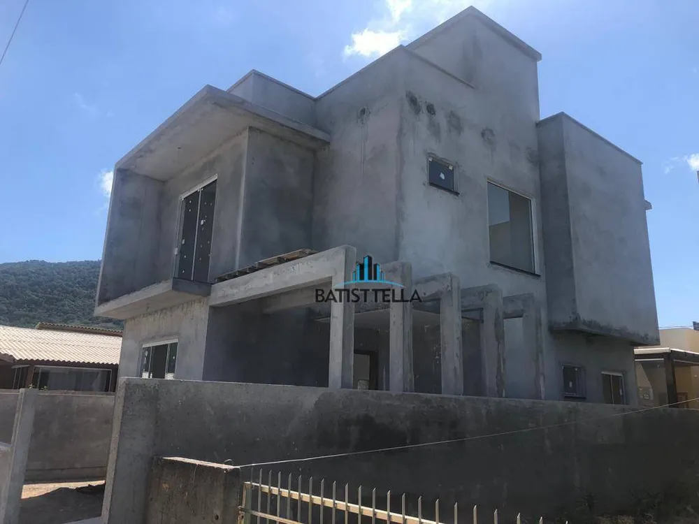 Casa, 3 quartos, 96 m² - Foto 1