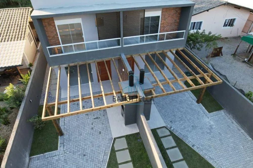 Sobrado, 3 quartos, 127 m² - Foto 1