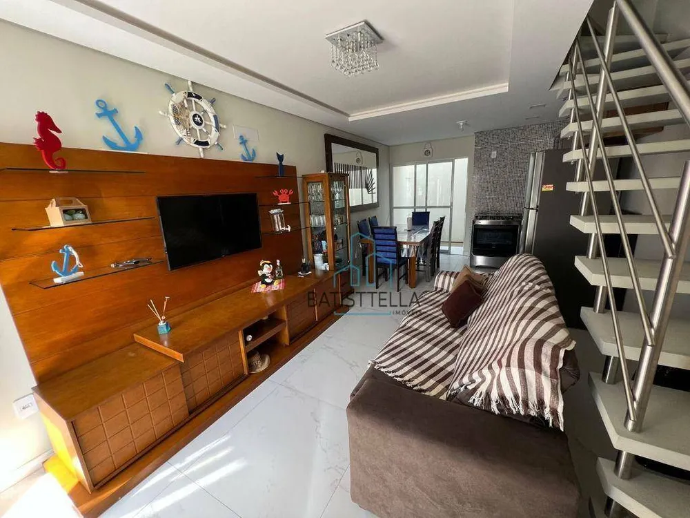 Sobrado, 2 quartos, 74 m² - Foto 1