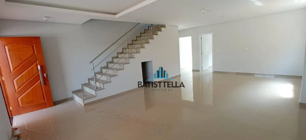 Casa, 3 quartos, 173 m² - Foto 4