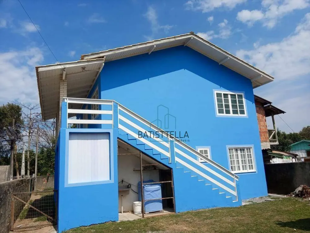 Casa, 4 quartos, 180 m² - Foto 1