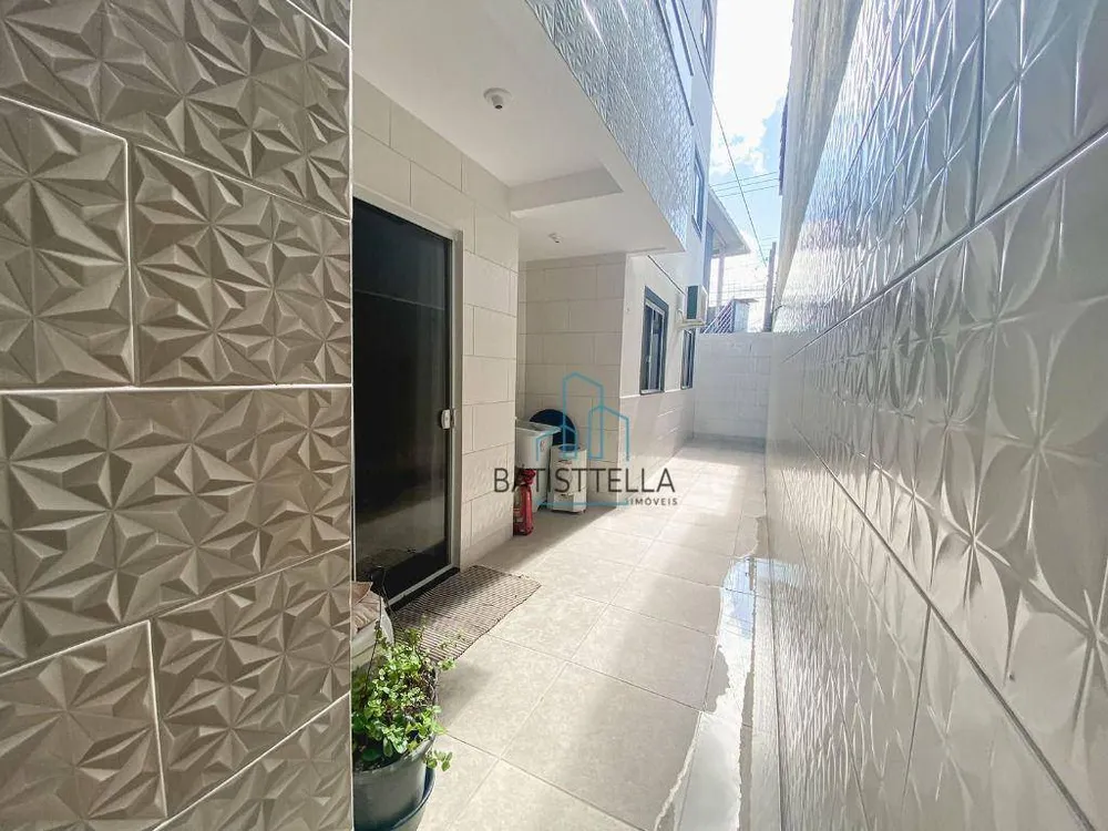 Apartamento, 2 quartos, 77 m² - Foto 2