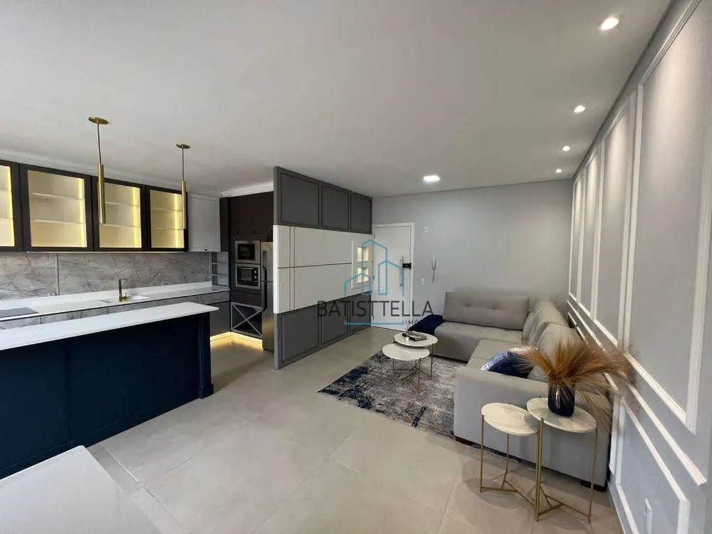 Cobertura, 3 quartos, 209 m² - Foto 1