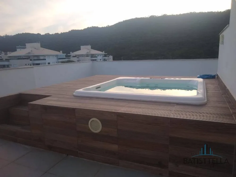 Cobertura, 3 quartos, 171 m² - Foto 2