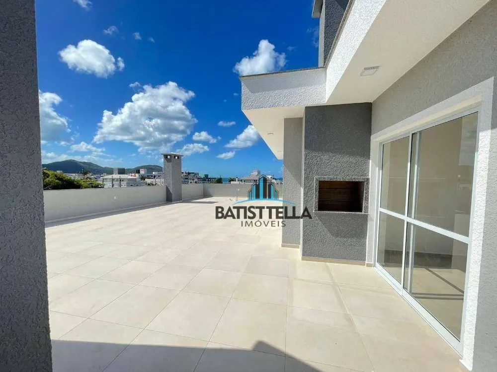 Cobertura, 3 quartos, 232 m² - Foto 1
