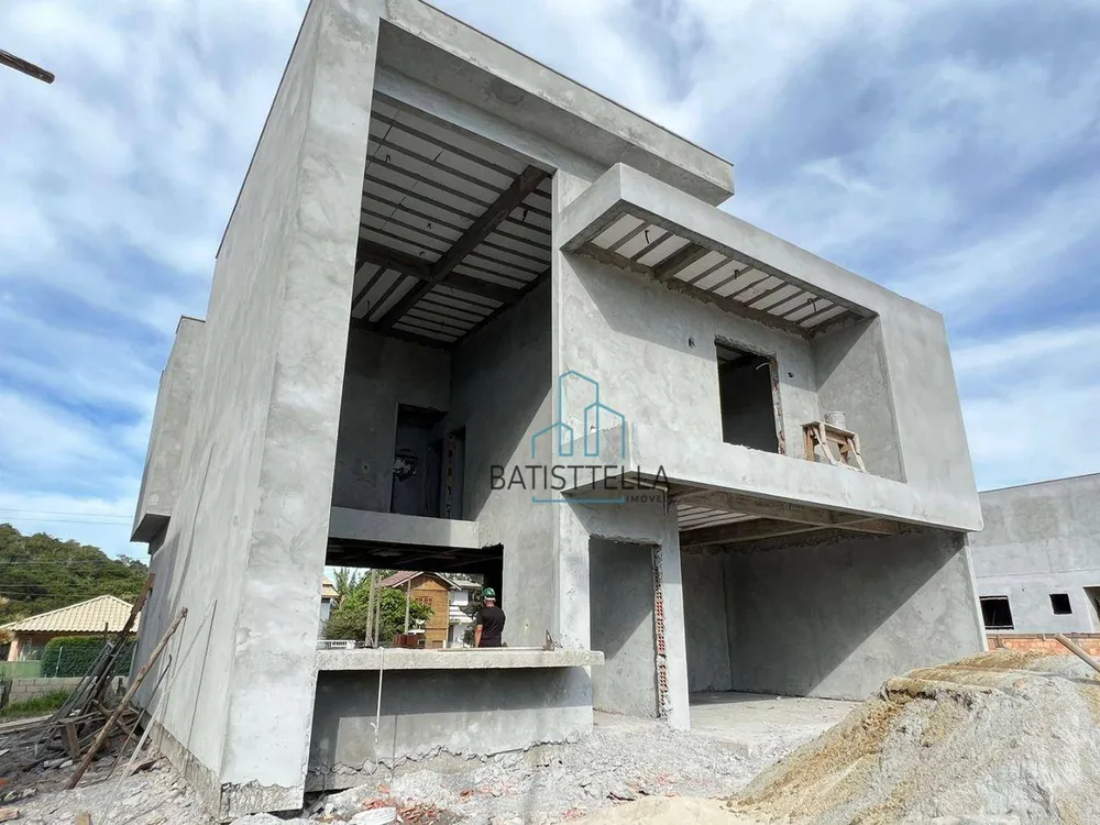 Casa, 3 quartos, 233 m² - Foto 3