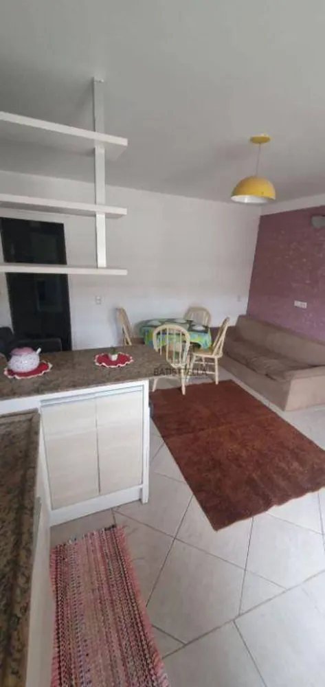 Casa, 2 quartos, 80 m² - Foto 1