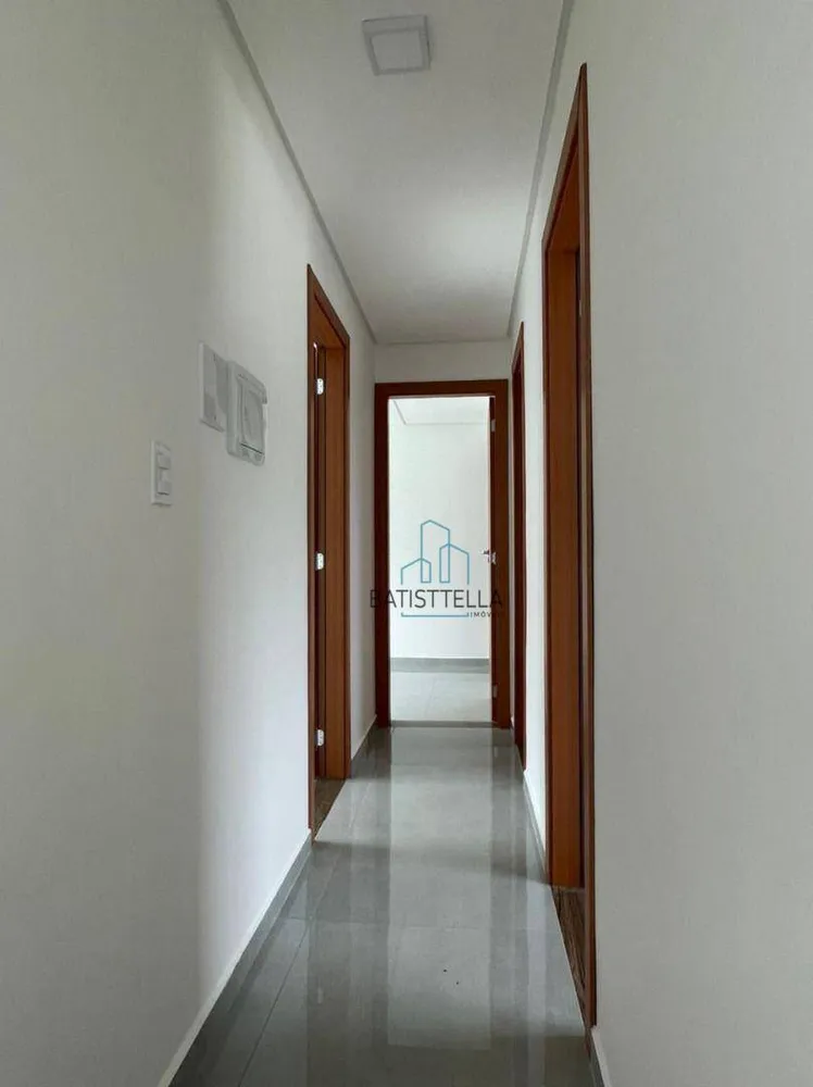 Casa, 3 quartos, 142 m² - Foto 2