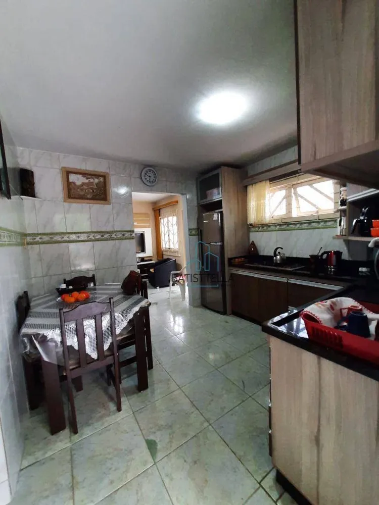 Casa, 3 quartos, 136 m² - Foto 3