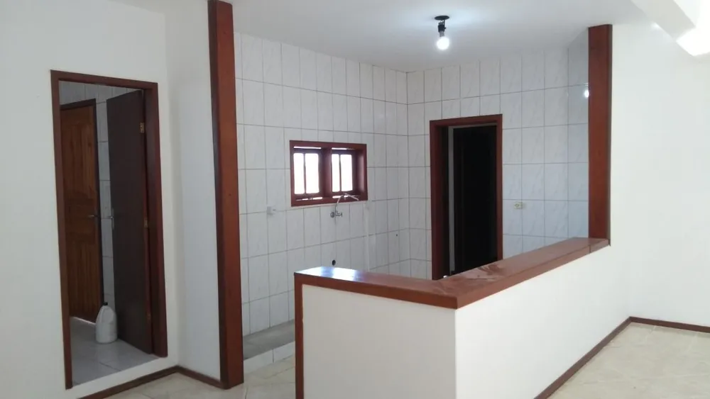 Casa, 5 quartos, 250 m² - Foto 3