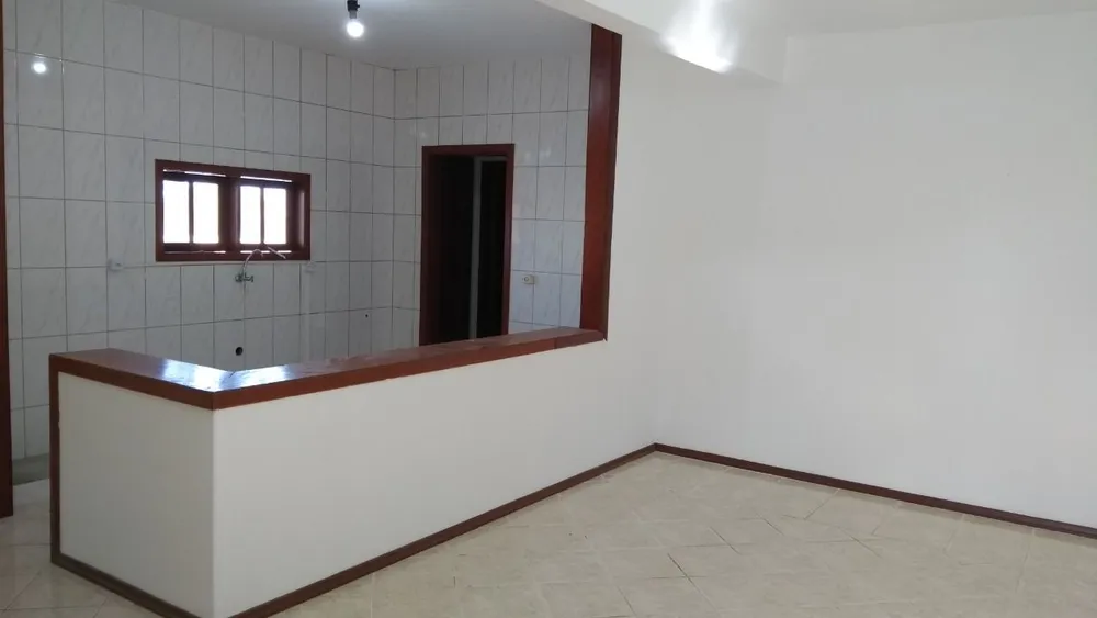Casa, 5 quartos, 250 m² - Foto 2