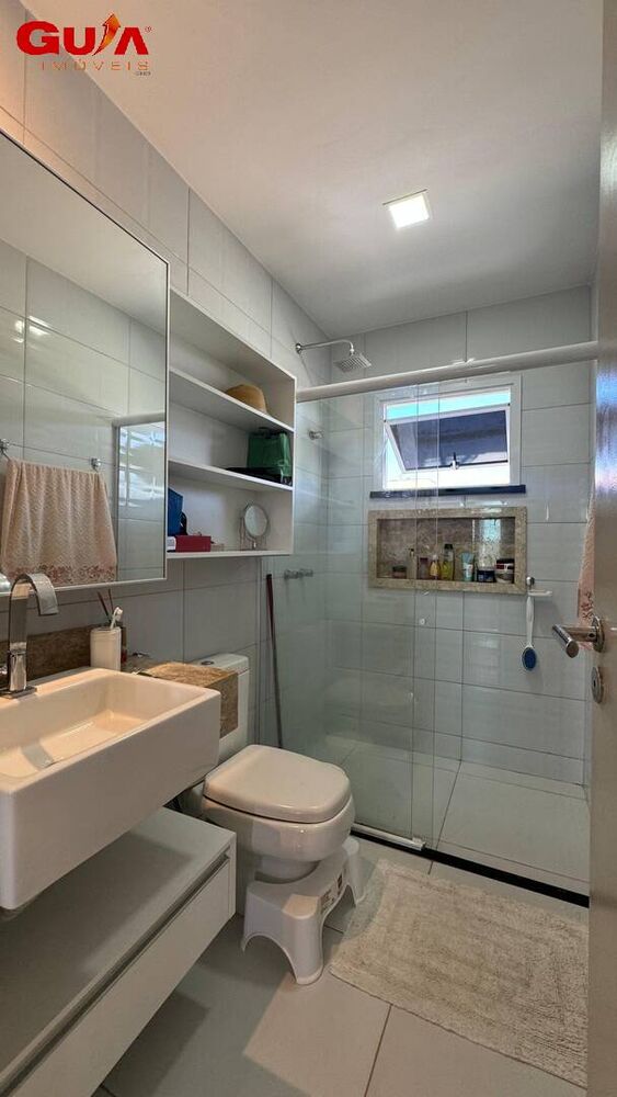Casa de Condomínio à venda com 5 quartos, 231m² - Foto 4