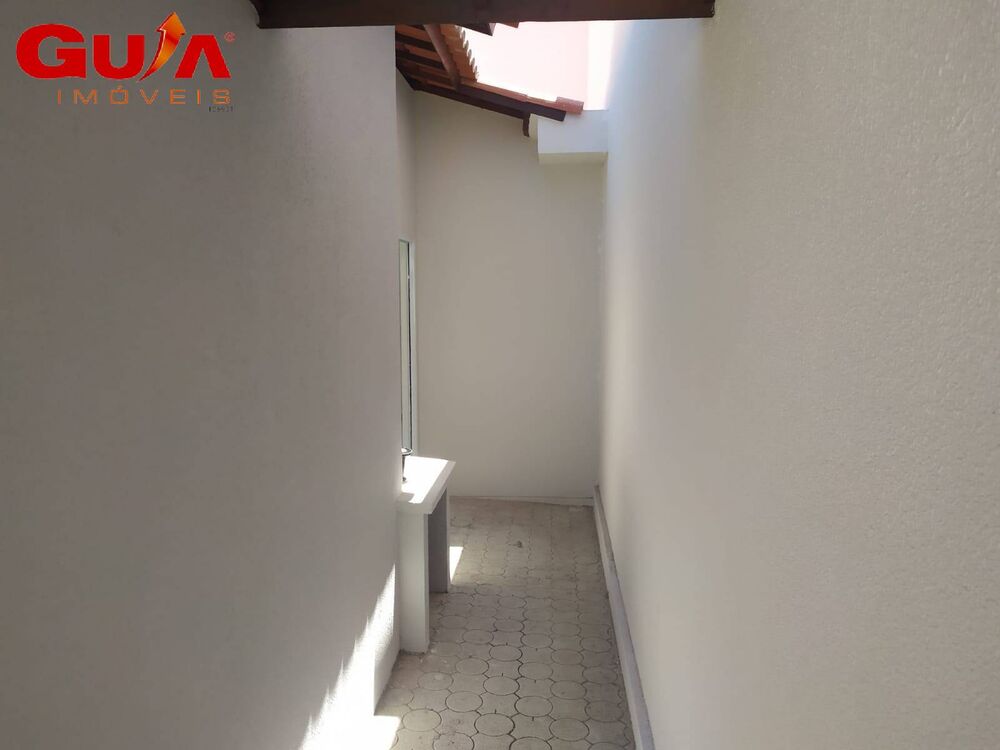 Casa, 3 quartos, 75 m² - Foto 2
