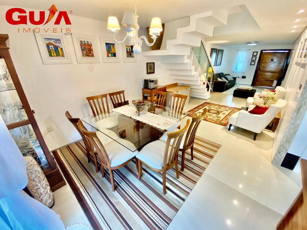 Casa à venda com 3 quartos, 206m² - Foto 4