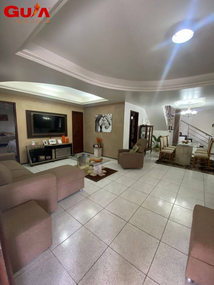 Casa à venda com 8 quartos, 515m² - Foto 2