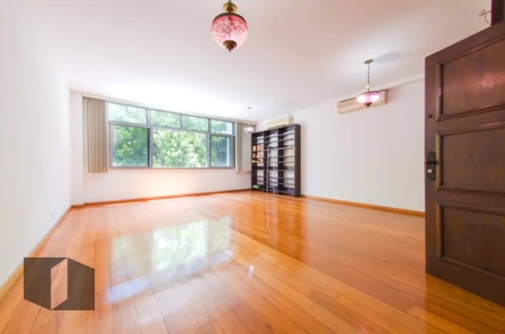 Apartamento, 3 quartos, 130 m² - Foto 2
