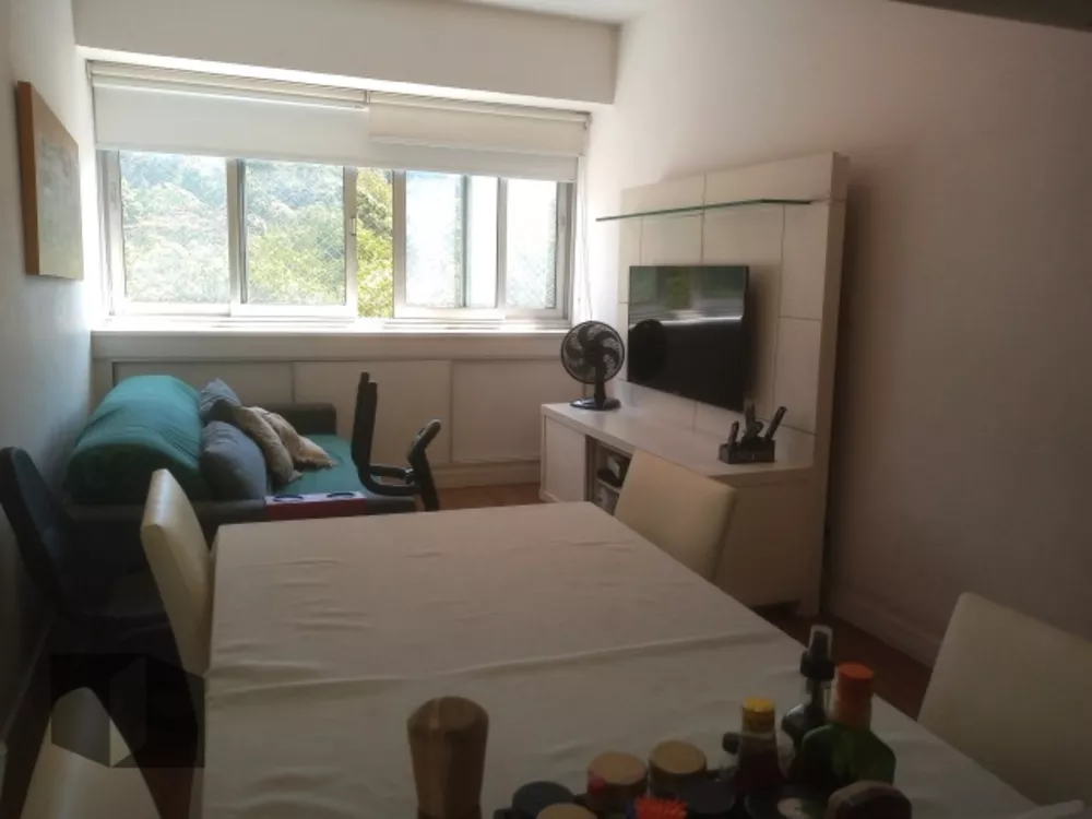 Apartamento à venda com 2 quartos, 82m² - Foto 1