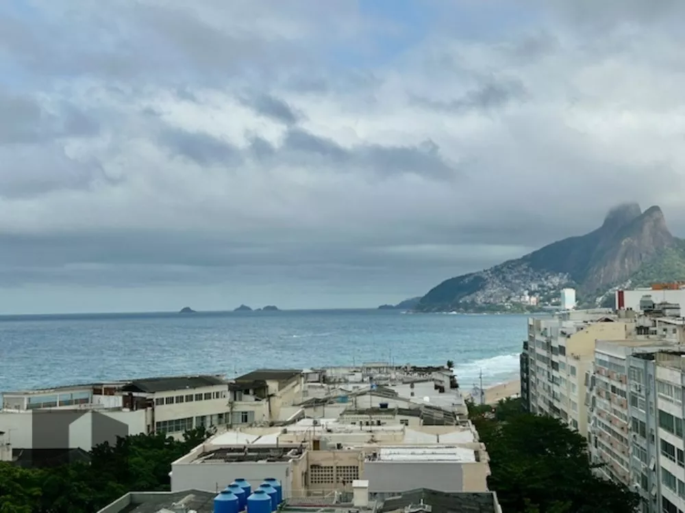 Cobertura, 3 quartos, 241 m² - Foto 11