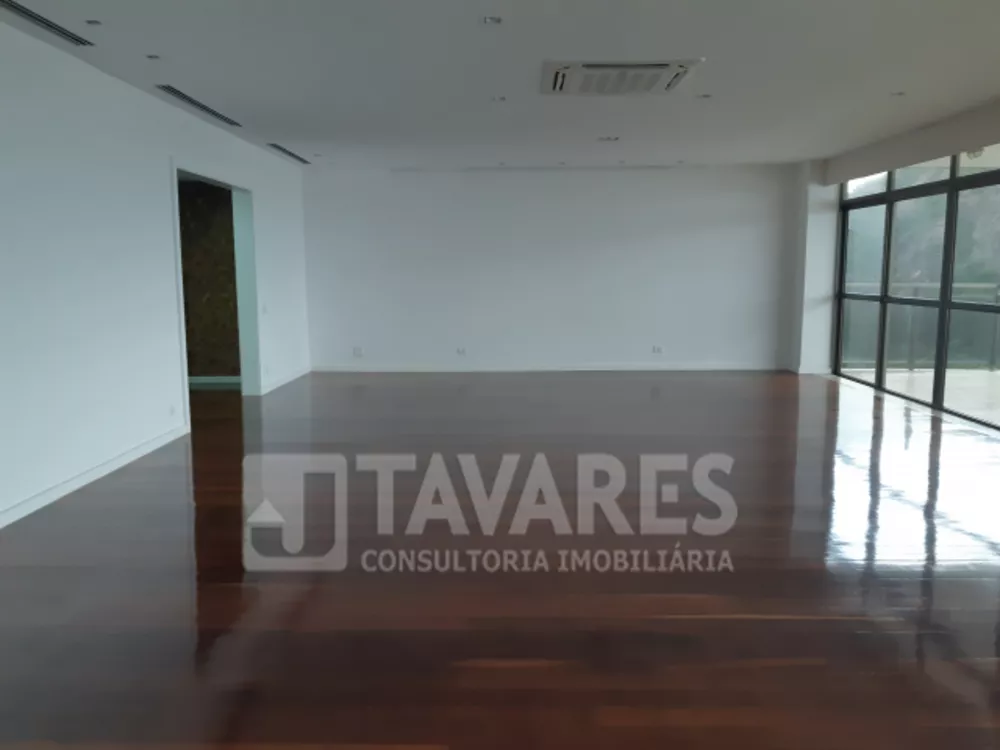 Apartamento à venda com 4 quartos, 270m² - Foto 2