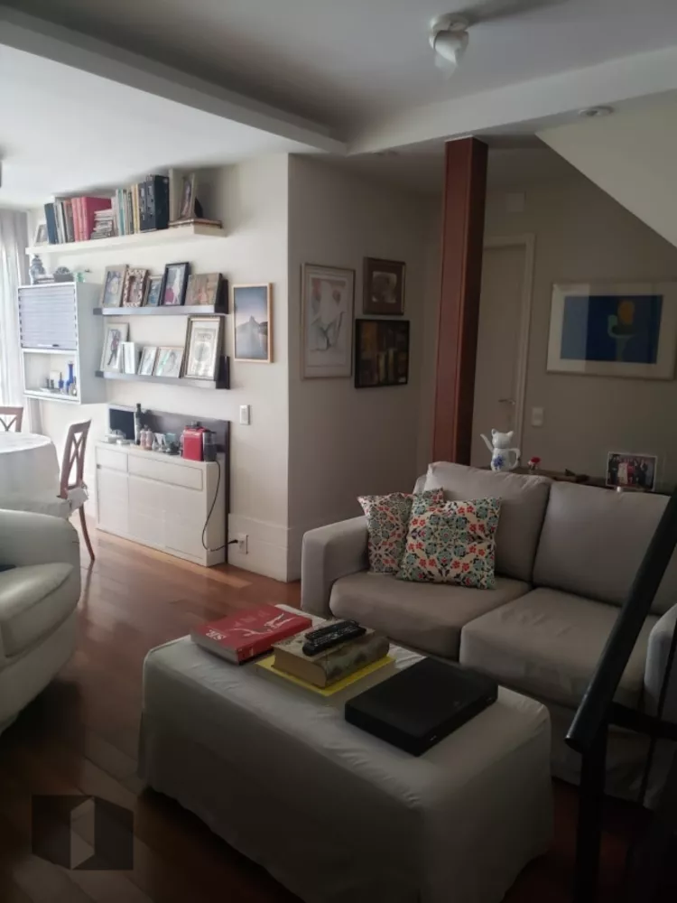 Cobertura, 3 quartos, 216 m² - Foto 3