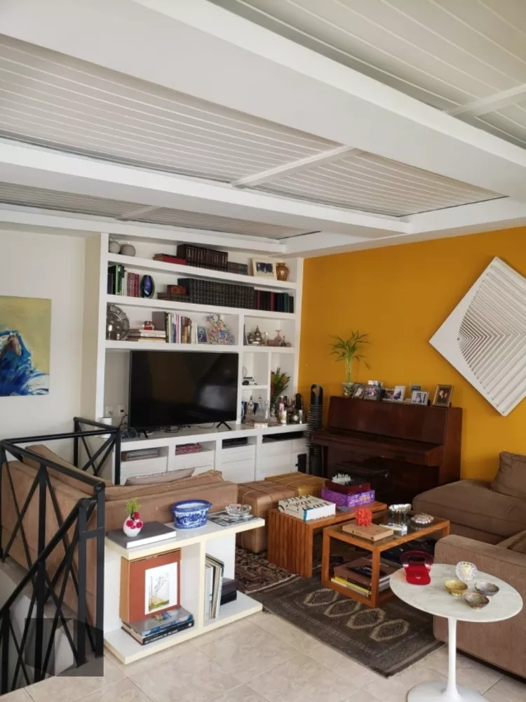 Cobertura, 3 quartos, 216 m² - Foto 4