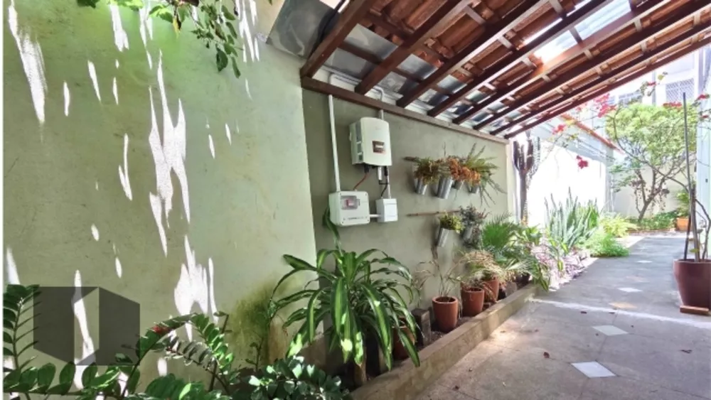 Casa, 5 quartos, 225 m² - Foto 4