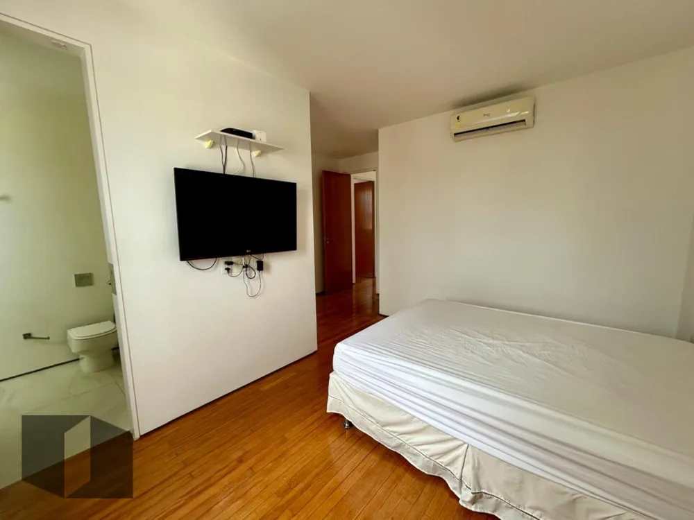 Cobertura, 3 quartos, 325 m² - Foto 1