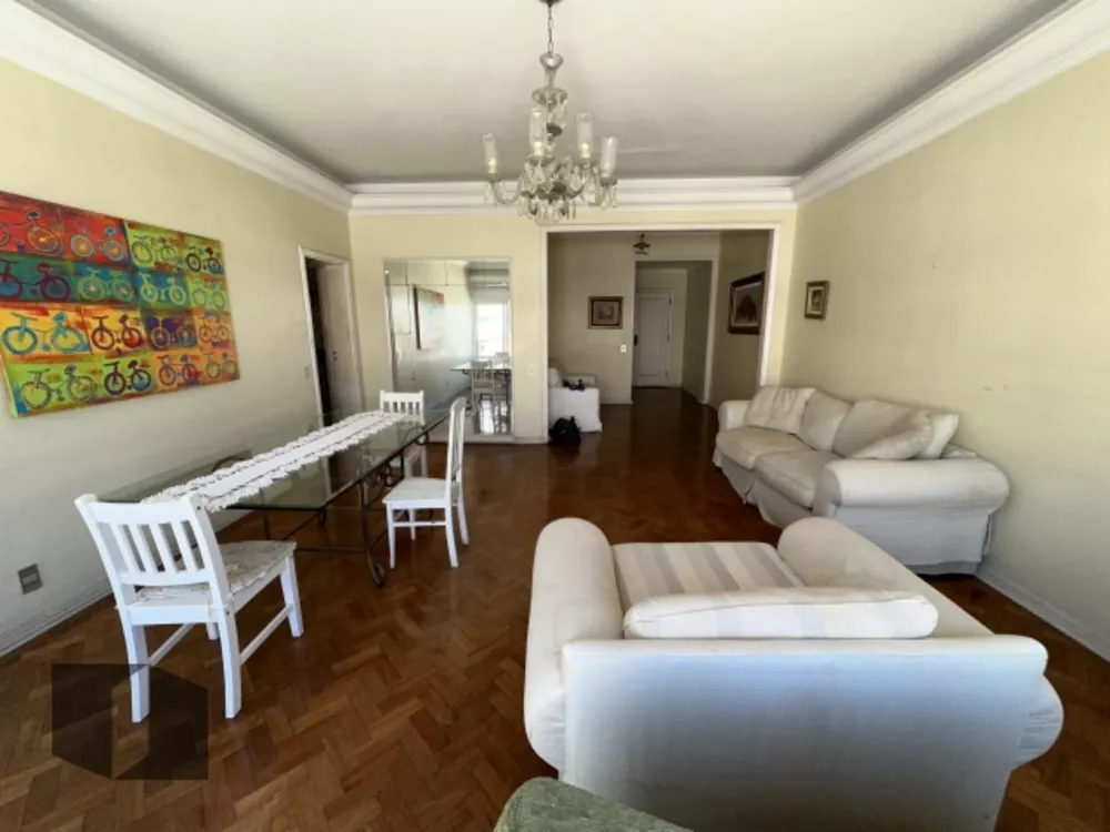 Apartamento à venda com 3 quartos, 137m² - Foto 2