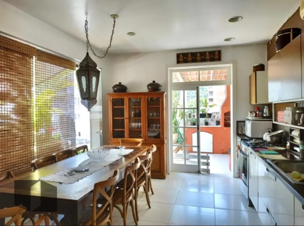 Cobertura, 3 quartos, 240 m² - Foto 13