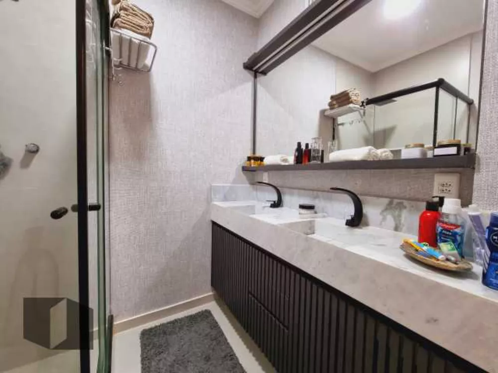 Apartamento, 3 quartos, 137 m² - Foto 1