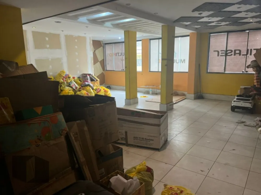 Prédio Inteiro - Foto 2