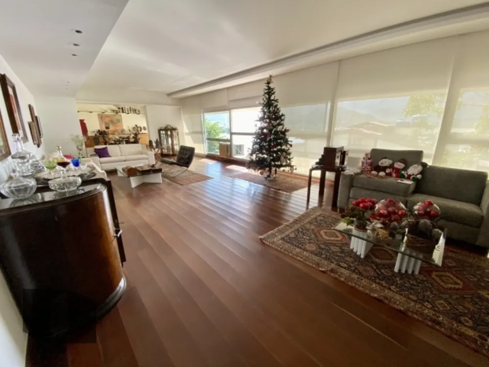Apartamento, 4 quartos, 247 m² - Foto 1