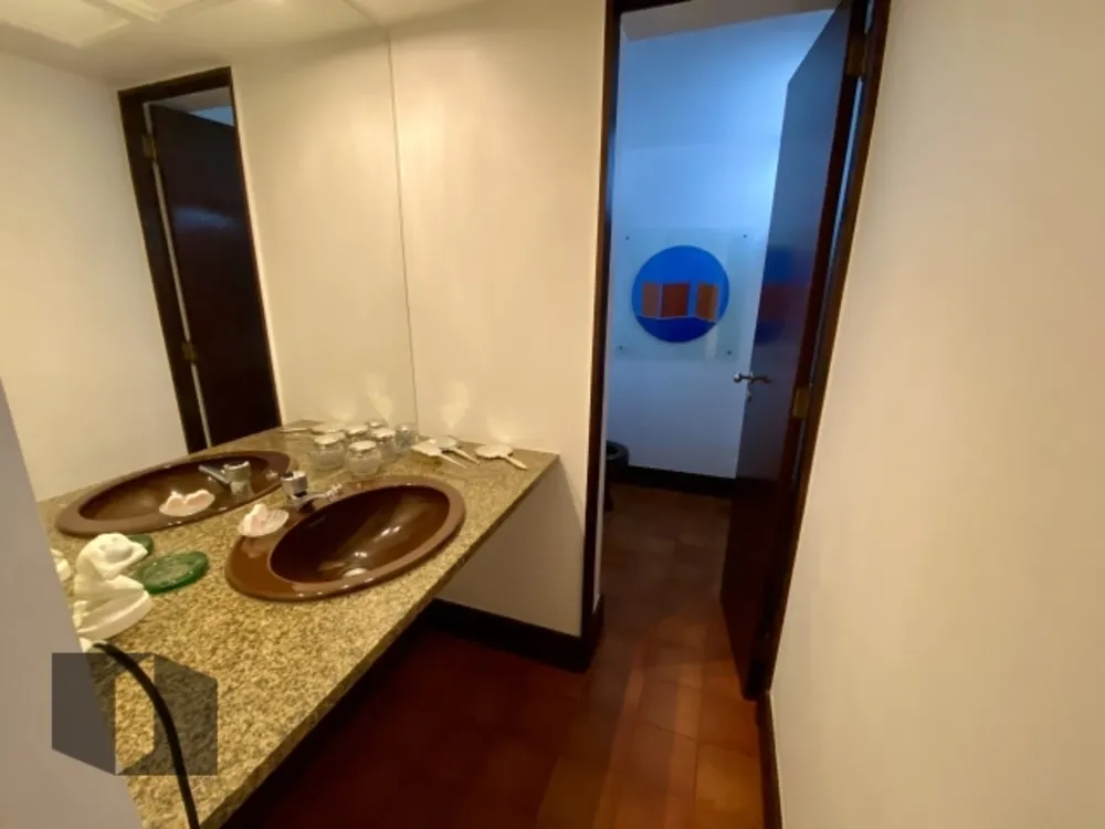 Apartamento, 4 quartos, 247 m² - Foto 2