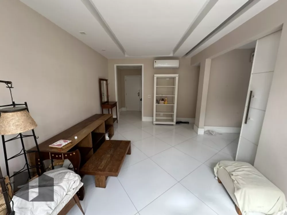 Apartamento à venda com 3 quartos, 130m² - Foto 7