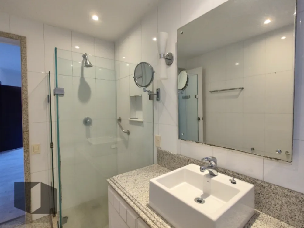 Casa, 4 quartos, 376 m² - Foto 31