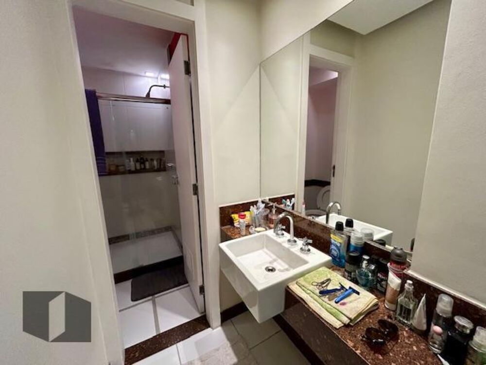 Apartamento à venda com 2 quartos, 78m² - Foto 1