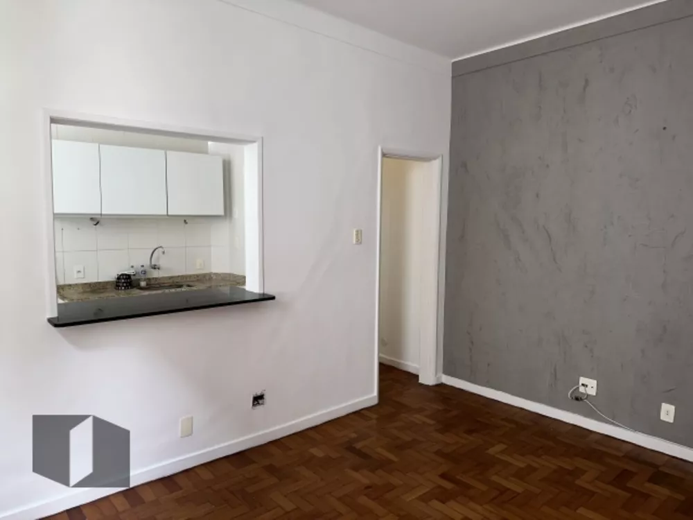 Apartamento à venda com 2 quartos, 66m² - Foto 1