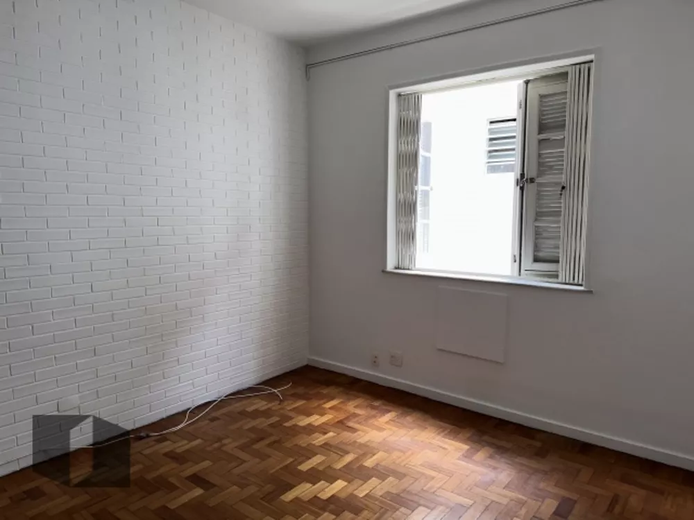 Apartamento à venda com 2 quartos, 66m² - Foto 3